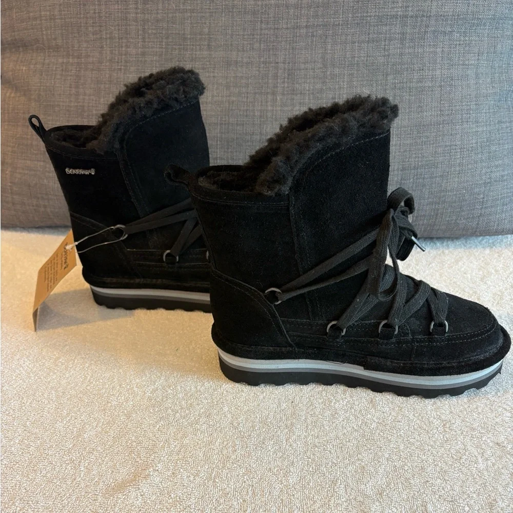 BEARPAW Retro Mondi Platform Boots Black Suede Youth 2 NWT